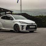 Dlaczego warto wynająć Toyote Yaris?