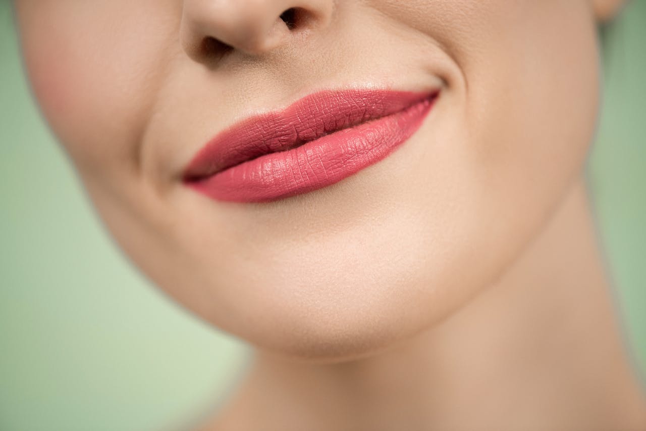Poprawa estetyki ust - czy warto skorzystać z zabiegu?