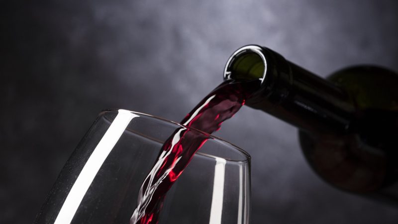 Wina z bogatym smakiem i aromatem – jakie wybrać?